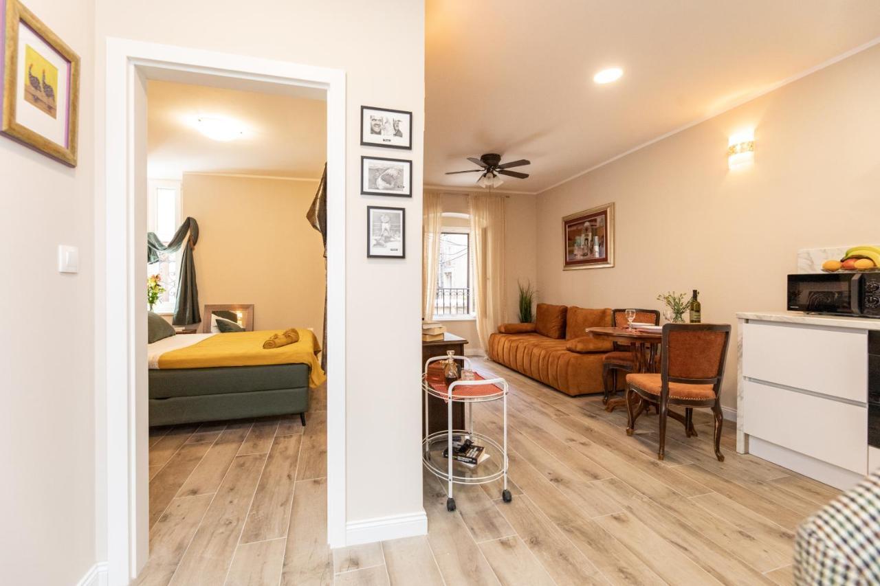 Stanley Helenski - Apartment In Old Town Шибеник Экстерьер фото
