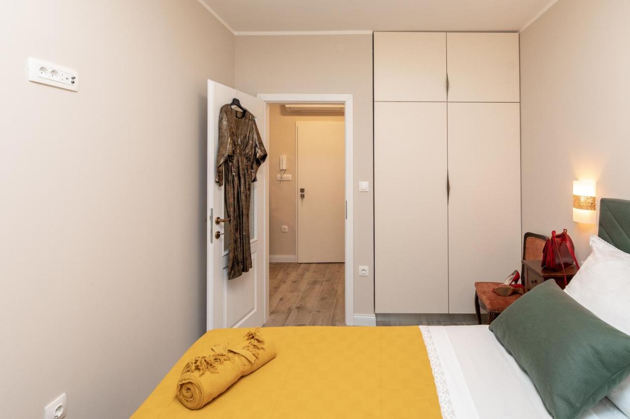 Stanley Helenski - Apartment In Old Town Шибеник Экстерьер фото