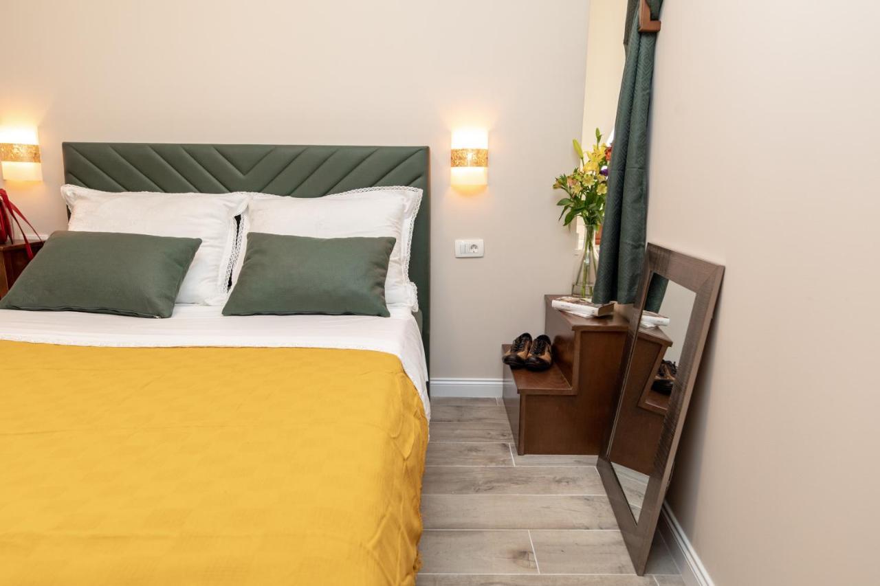 Stanley Helenski - Apartment In Old Town Шибеник Экстерьер фото